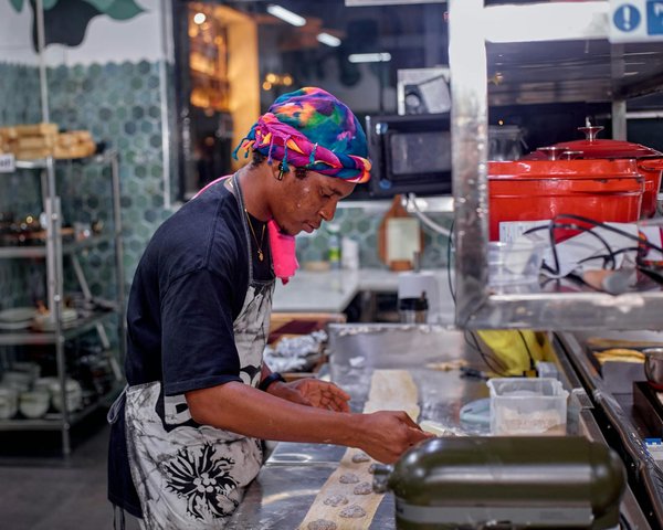 The Health-Conscious Cook's Playbook: Mastering the Art of Choosing the Perfect Fish Poacher